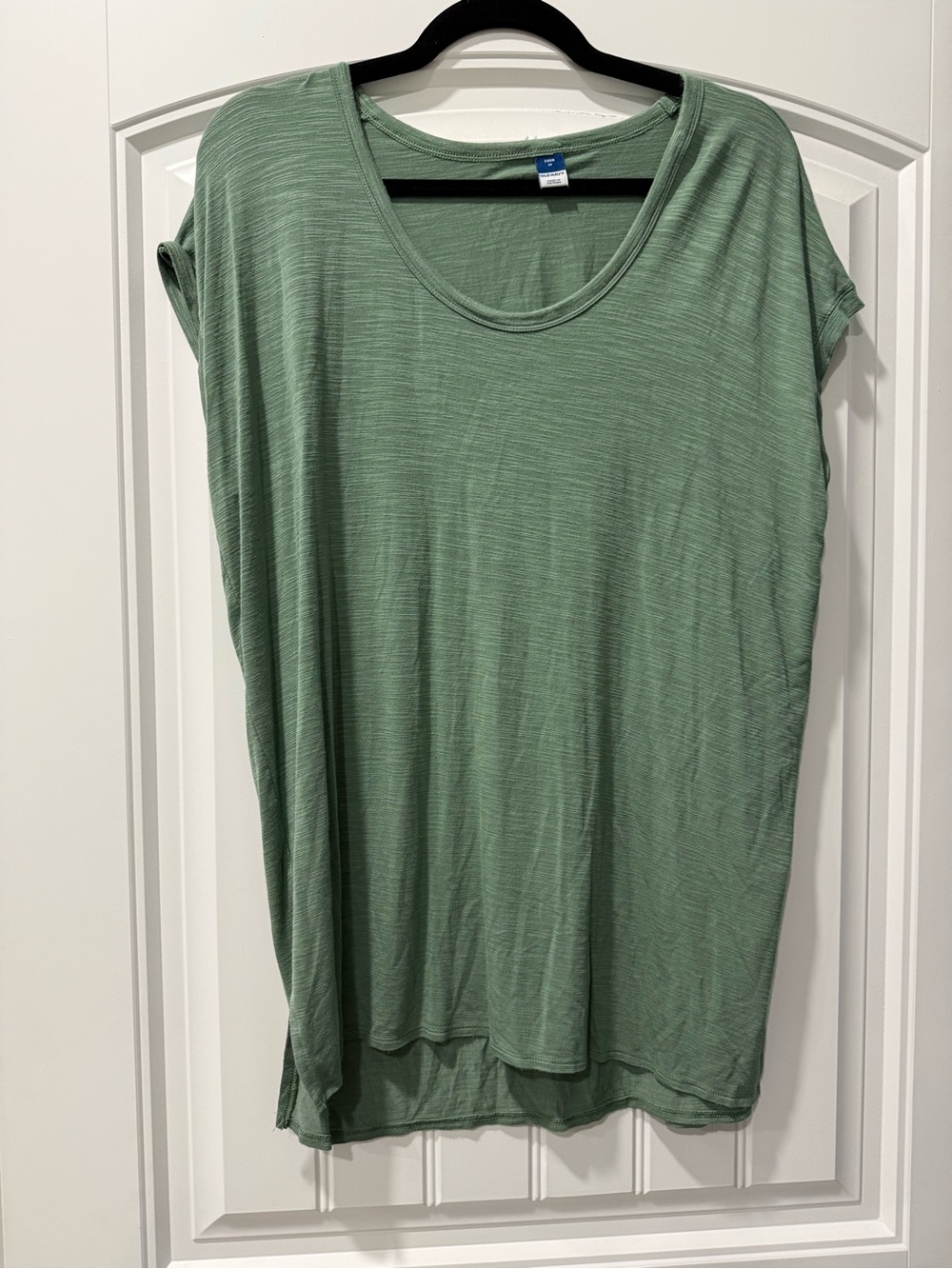 Old Navy Sage Green Short Sleeve Scoop Neck Tee